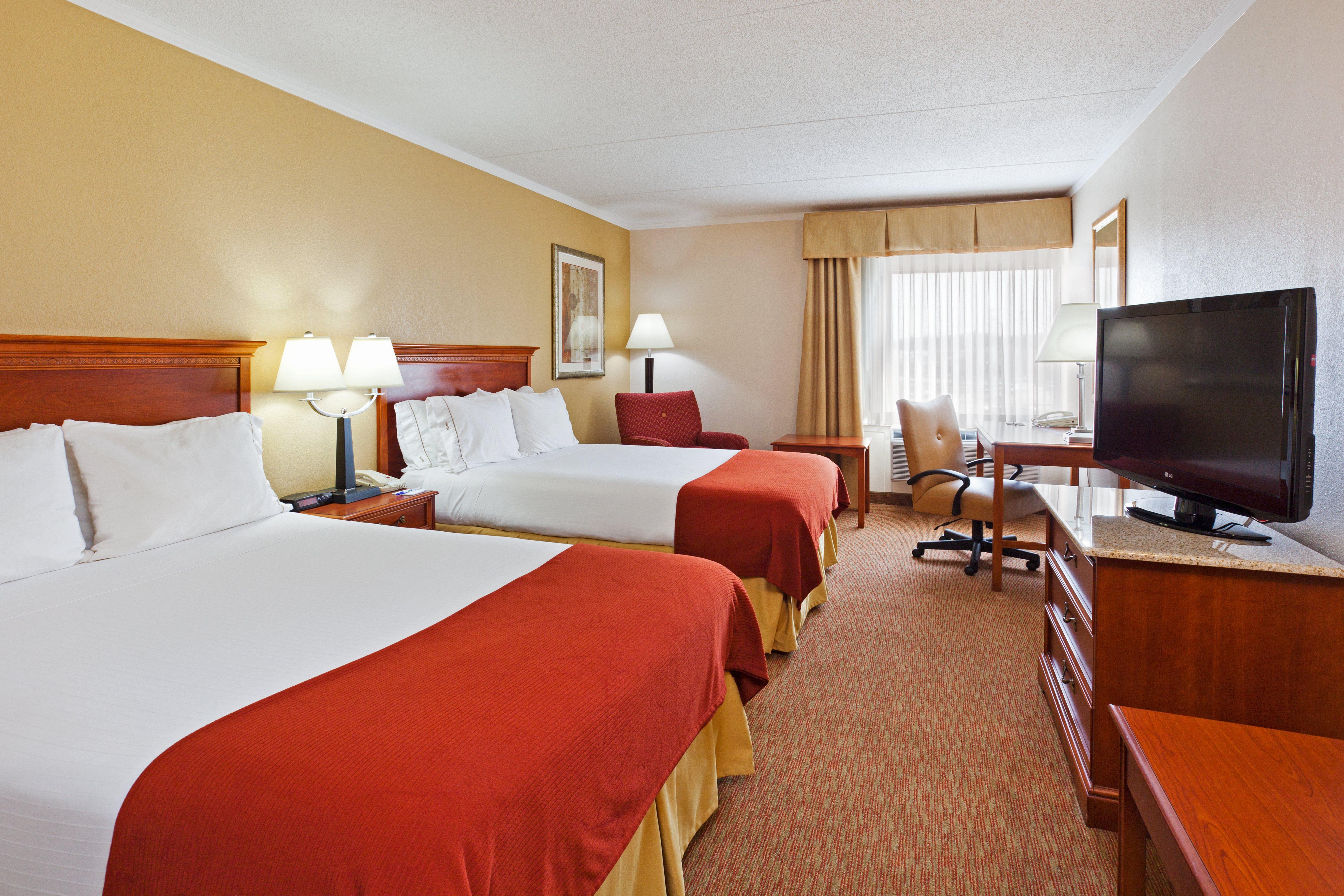 Holiday Inn Express & Suites Greensboro - I-40 Atwendover By Ihg Экстерьер фото